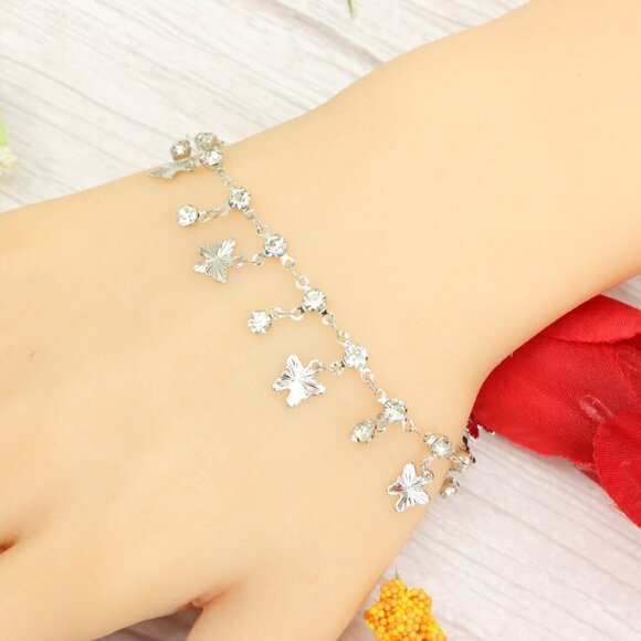 "Trendy Handmade Bracelet – A Thoughtful Gift for Girls & Women | UNVRC1275 - Picture 5 of 10